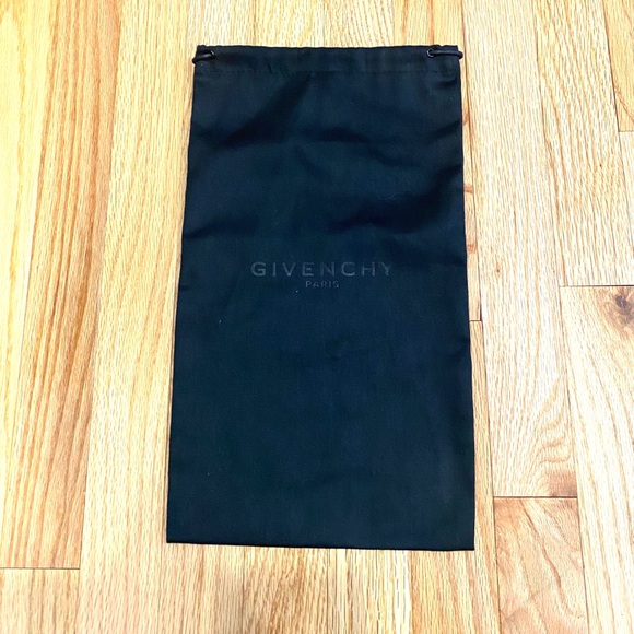 Givenchy Paris Black Dust Bag - Picture 1 of 5